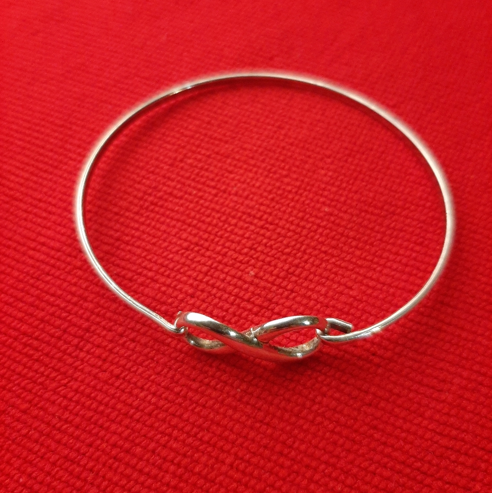 925 Infinity Sterling Silver Bangle Bracelet